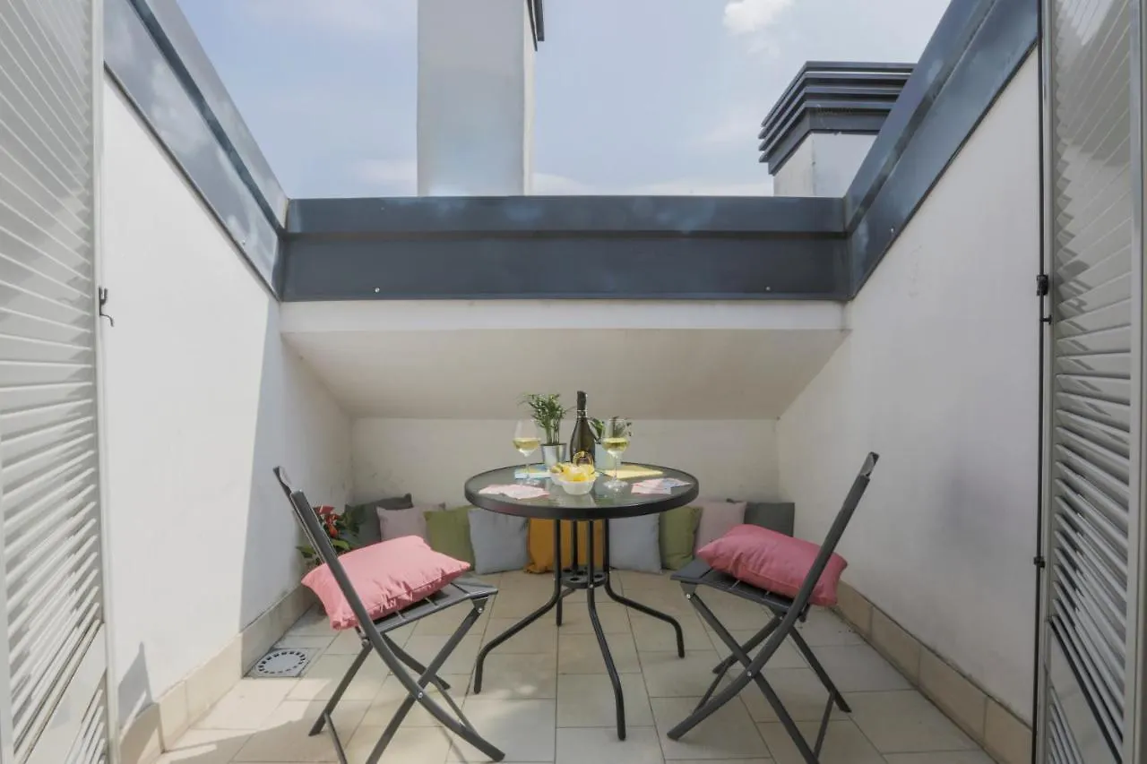 Appartamento Nolo Uptown Milano 0*,  Italia