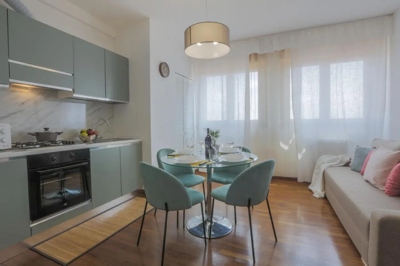 Appartamento Nolo Uptown Milano 0*,  Italia